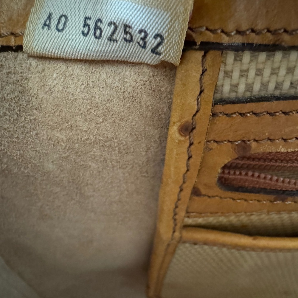 VTG Dooney & Bourke Ostrich-Textured Leather Tote Handbag - Picture 12 of 16